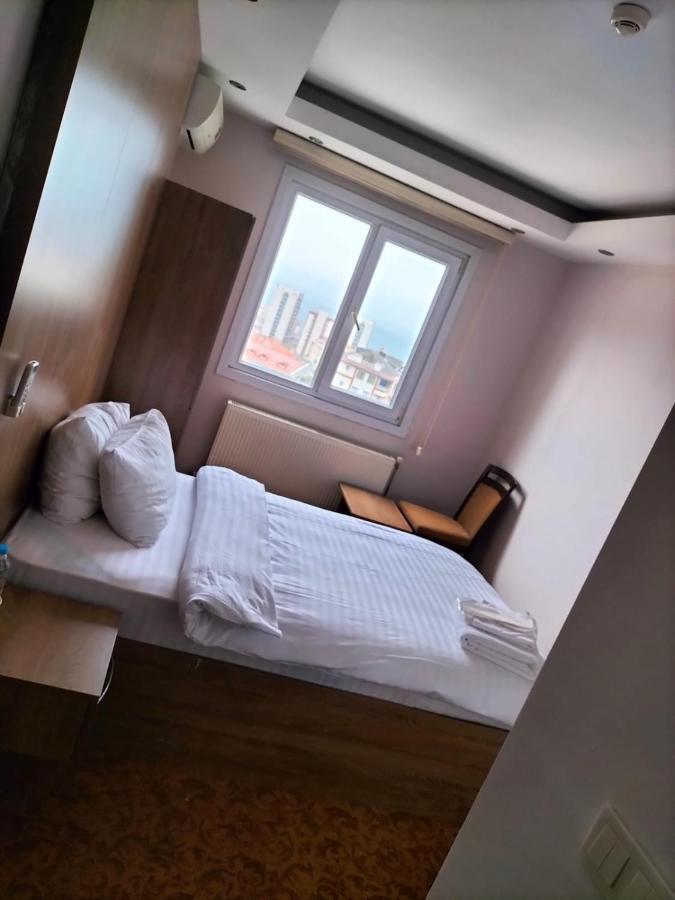 Ny World Hotel Istanbul Ngoại thất bức ảnh