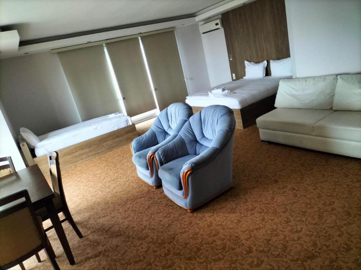 Ny World Hotel Istanbul Ngoại thất bức ảnh