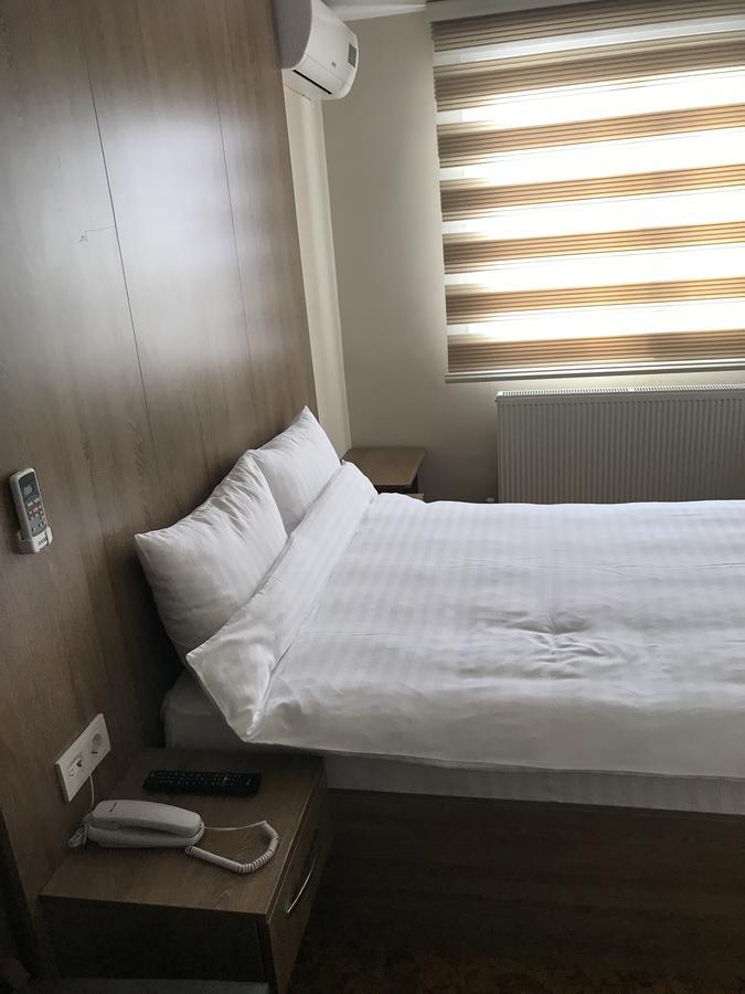 Ny World Hotel Istanbul Ngoại thất bức ảnh