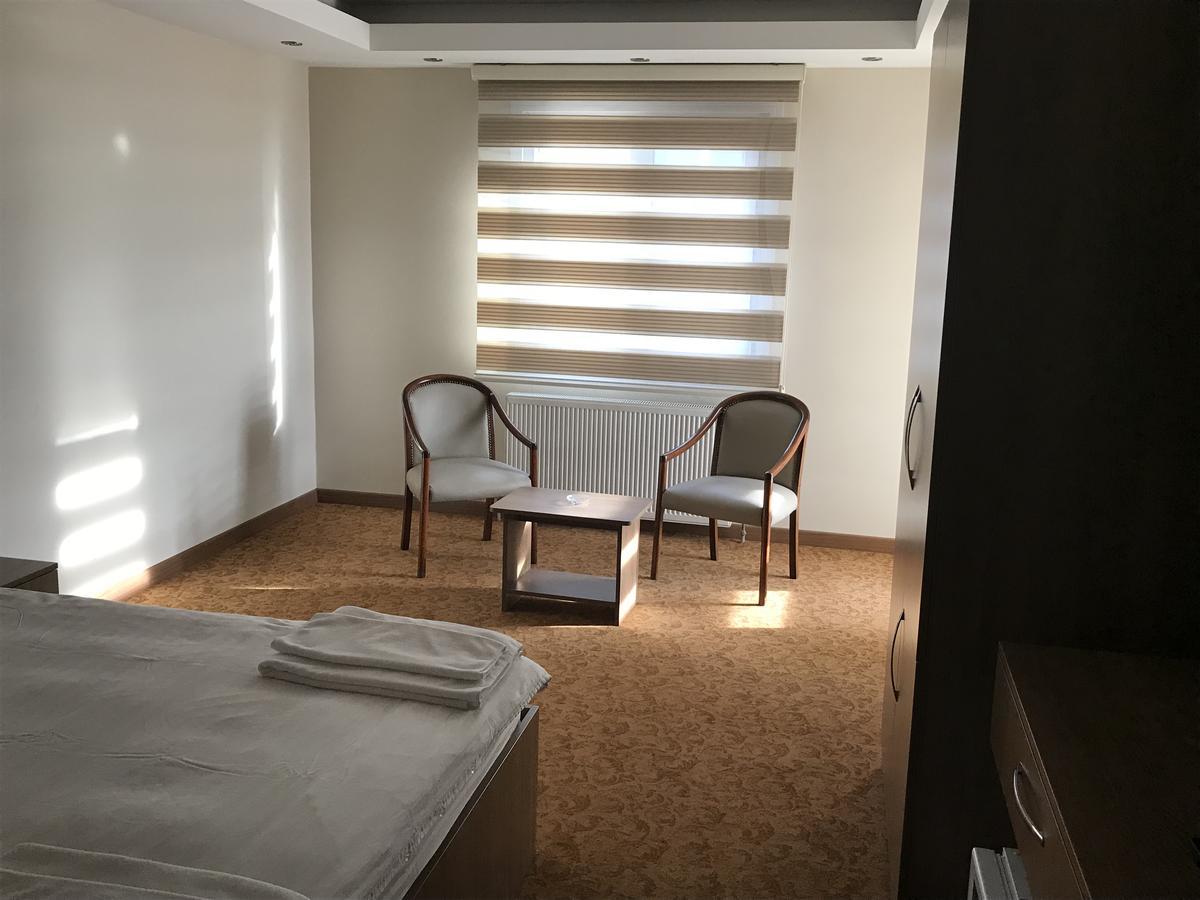 Ny World Hotel Istanbul Ngoại thất bức ảnh